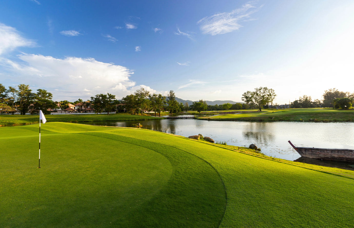 lgp_hole-1-green-resize.jpg