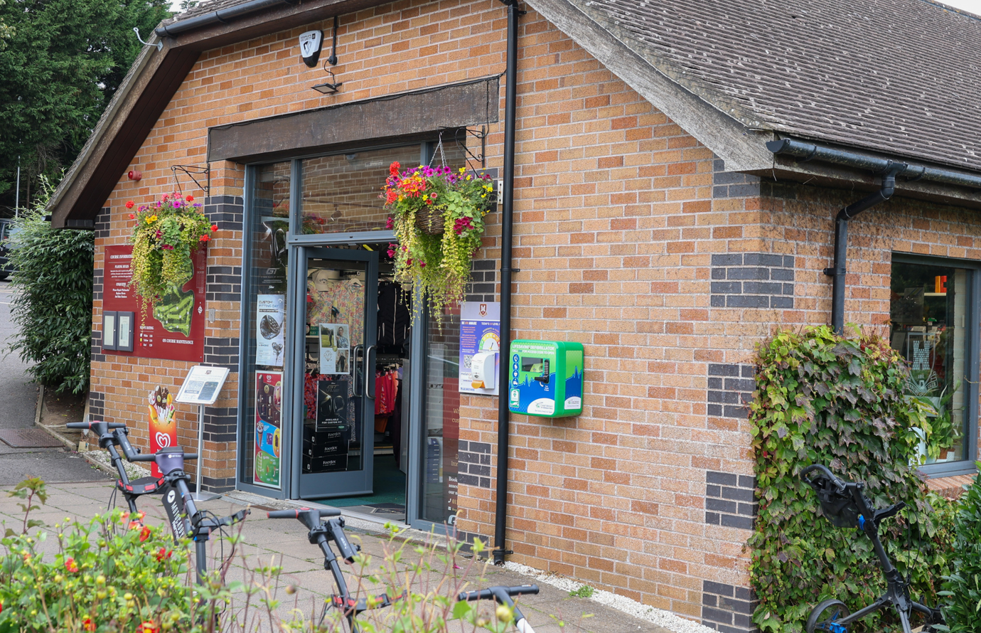 pro-shop-1.jpg