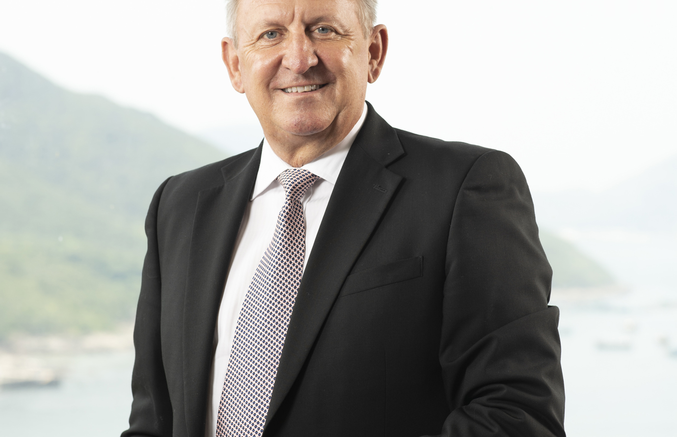 peterdownie_peter-in-suit-002-copy.jpg