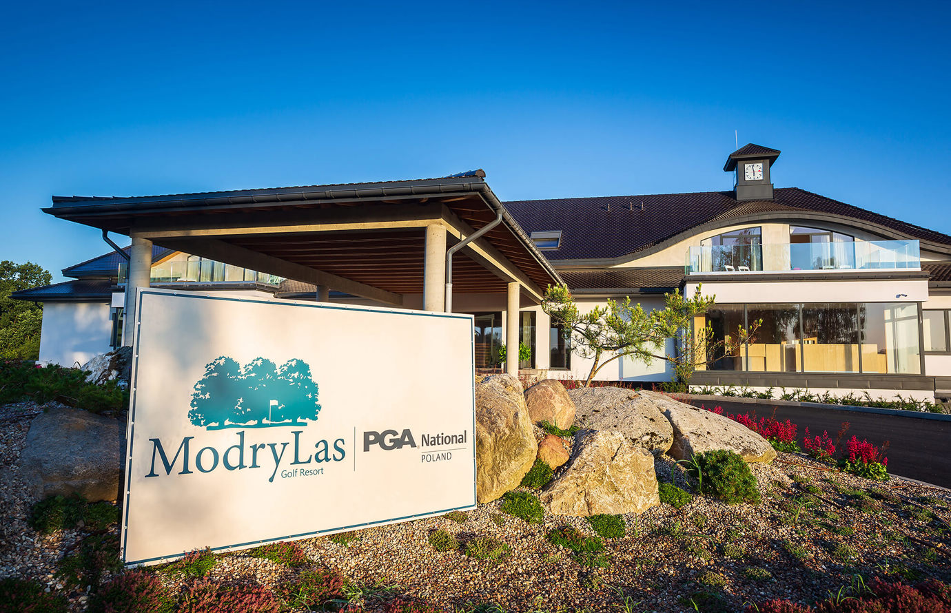modrylasclubhouse.jpg
